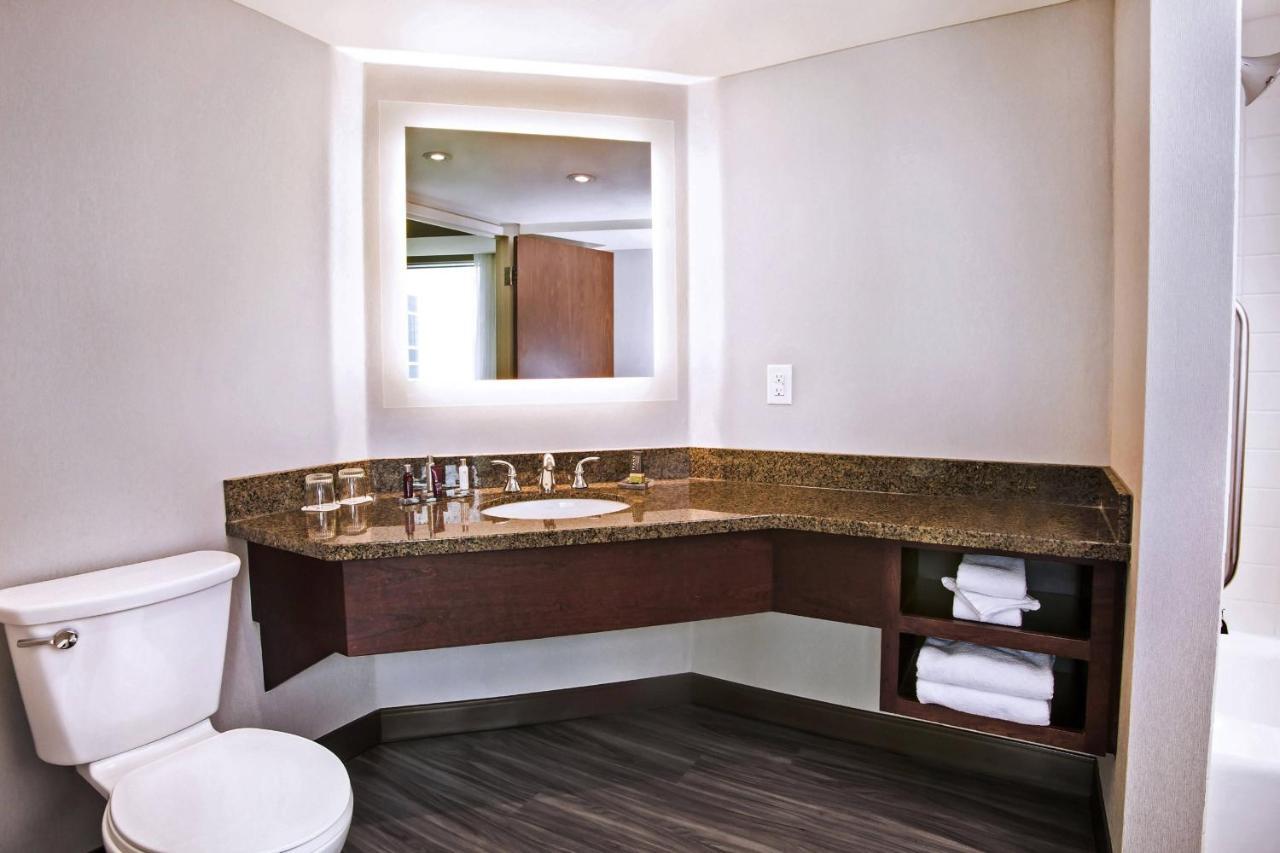 King Room River View